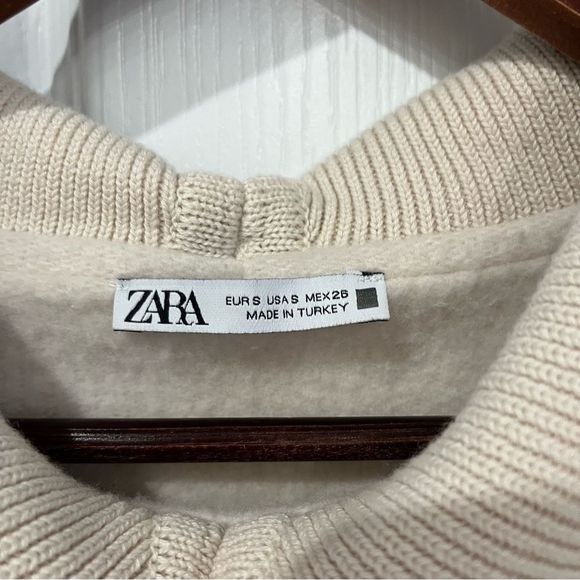 Zara long sleeve cream color top with scalloped color size small - Picture 7 of 9